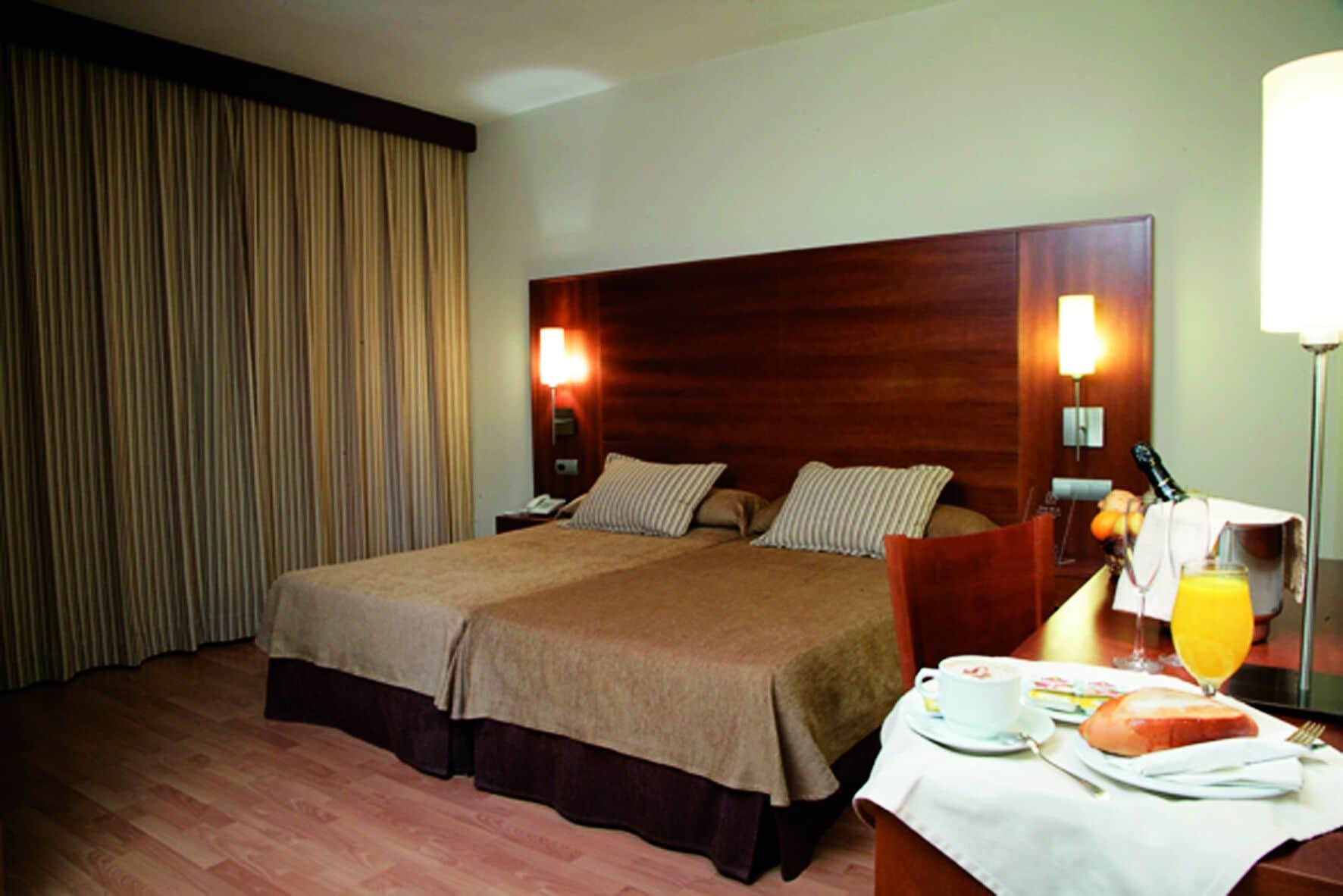 Bs Capitulaciones Santafé Zimmer foto